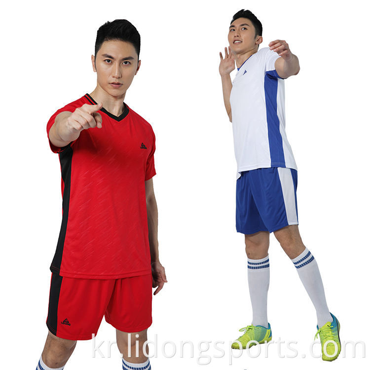 도매 남자 축구 셔츠 제작자 편안한 스포츠웨어 남자 축구 유니폼 판매